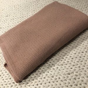 Oversized sweater throw blanket